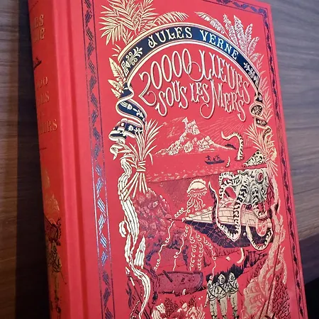 Jules Verne Centre-ville Cap Nemo شقة أميا